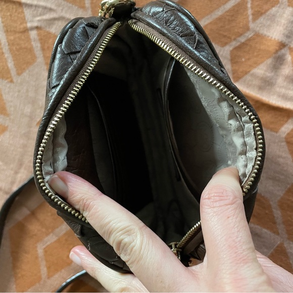 MICHAEL KORS Leather Woven Mini - Picture 4 of 9